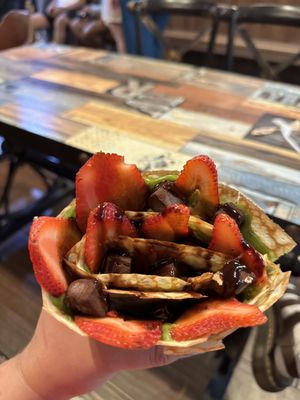 T-Swirl Crêpe by null