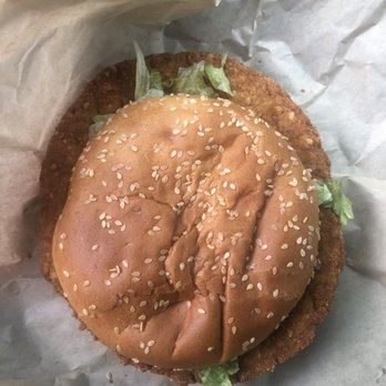 Mug n Bun - Pork tenderloin sandwich - Hot Dogs Near Me - Speedway, Indiana