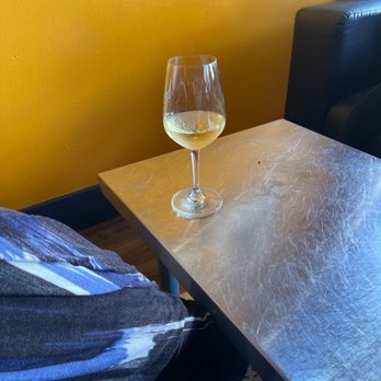 Apt 9f - Chardonnay - Cocktail Bars Near Me - Wilton Manors, Florida
