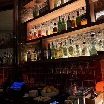 Layla - Vibe - Cocktail Bars Near Me - Brooklyn, New York