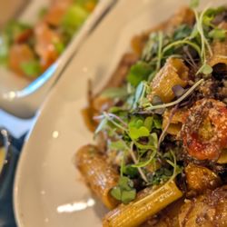 Red Wine Braised Oxtail Pappardelle · Tomato Sugo(紅酒番茄燉牛尾義大利寬麵)