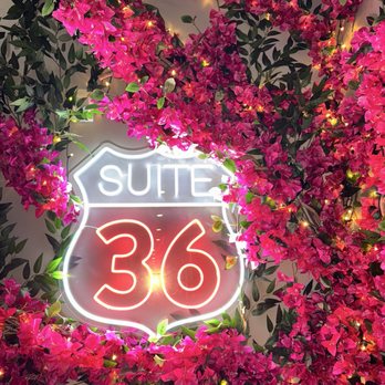 Suite 36 Brunch & Bistro - Decor - Breakfast & Brunch Near Me - Bellerose, New York