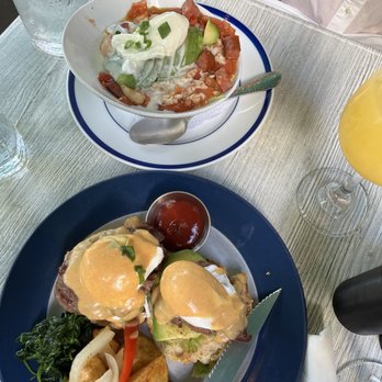 Sarabeth's Key West - Surf &turf eggs benny - American Near Me - Key West, Florida Sarabeth's Key West - Surf &turf eggs benny - American Near Me - Key West, Florida