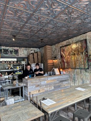 Descendant Detroit Style Pizza by null