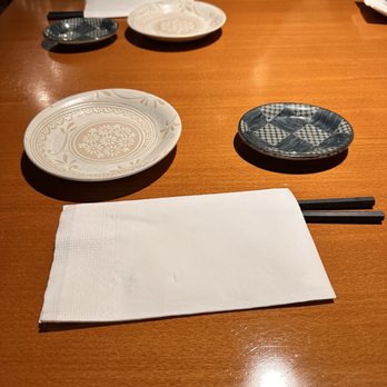 Toyo Sushi - Sushi Bars Near Me - Burnaby, British Columbia