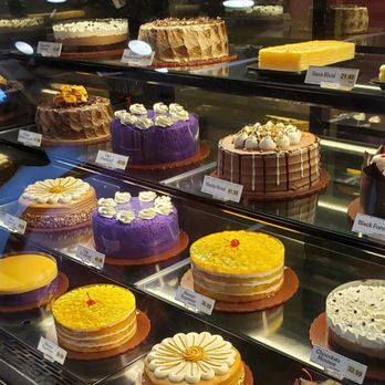 Red Ribbon Bakeshop - Cakes - Desserts Near Me - Chicago, Illinois Red Ribbon Bakeshop - Cakes - Desserts Near Me - Chicago, Illinois