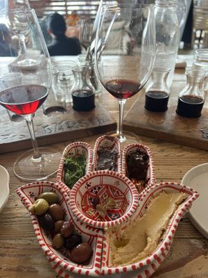 Barsha Wines & Spirits by null