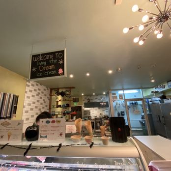 Living the Dream Ice Cream - Ice Cream & Frozen Yogurt Near Me - Eureka, California Living the Dream Ice Cream - Ice Cream & Frozen Yogurt Near Me - Eureka, California