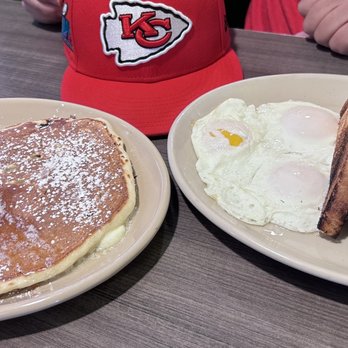 Snooze, an A.M. Eatery - Breakfast & Brunch Near Me - Phoenix, Arizona Snooze, an A.M. Eatery - Breakfast & Brunch Near Me - Phoenix, Arizona