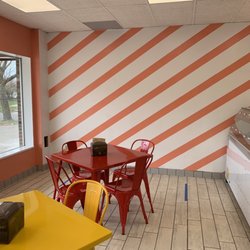 Bellas Ice Cream - Inside