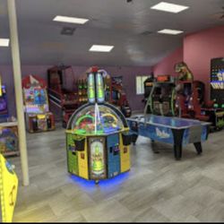 Lollipops Candy Shop - Arcade