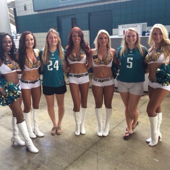 EverBank Stadium - The ROAR! - Stadiums & Arenas Near Me - Jacksonville, Florida