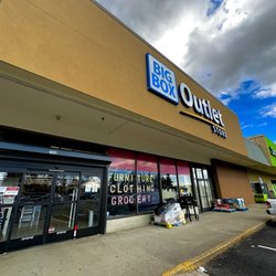 Big Box Outlet Store