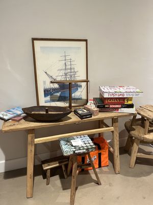 Bivouac Adventure Lodge: Cider Bar, Coffee Shop, & General Store by null