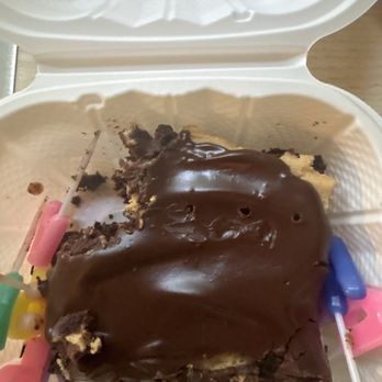 Tracy's Huckleberry Bakery - Fudge brownie - Donuts Near Me - Linville, North Carolina Tracy's Huckleberry Bakery - Fudge brownie - Donuts Near Me - Linville, North Carolina