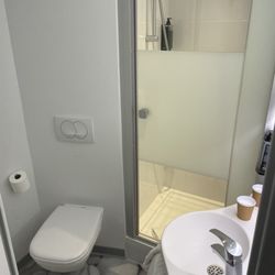 ibis budget Nice Airport Promenade des Anglais - Bathroom