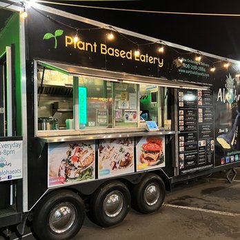 Earth Aloha Eats - Earth Aloha eats - Food Trucks Near Me - Honolulu, Hawaii