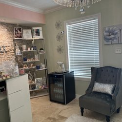 Relax & Wax Authentic Brazilian Wax - Dallas