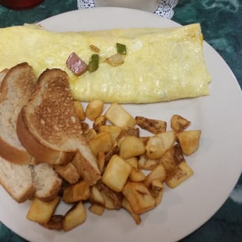 Clary's Cafe - Breakfast & Brunch Near Me - Savannah, Georgia Clary's Cafe - Breakfast & Brunch Near Me - Savannah, Georgia