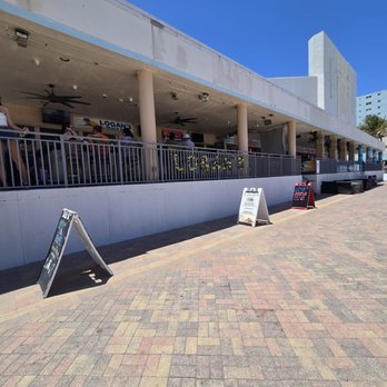 Hollywood Beach Boardwalk - Bars and restaurants - Beaches Near Me - Hollywood, Florida Hollywood Beach Boardwalk - Bars and restaurants - Beaches Near Me - Hollywood, Florida