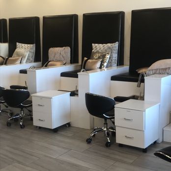 Solara Nail Bar - Nail Salons Near Me - Seal Beach, California