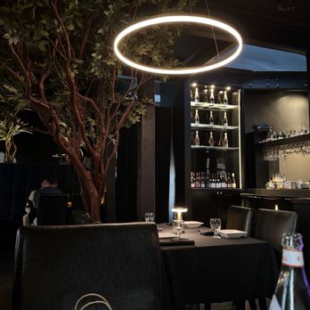 Kaviar Restaurants - Pasadena - Sushi Bars Near Me - Pasadena, California