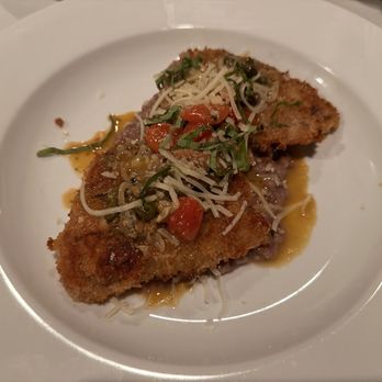 Nino's - Italian Near Me - Baton Rouge, Louisiana