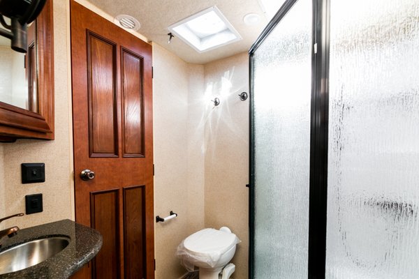 WATERDOG RV - Updated May 2026 - 23 Photos & 20 Reviews - 3190 SE ...