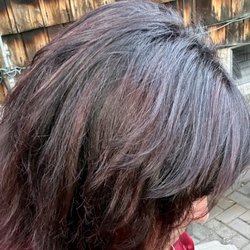 Robert's Salon & Spa - Hair color