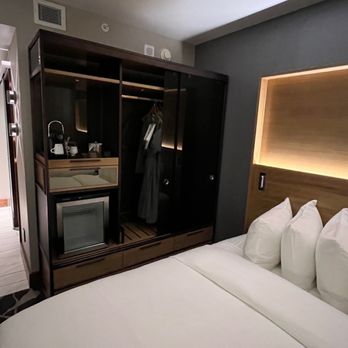 The Jacquard, Autograph Collection - Hotels Near Me - Denver, Colorado The Jacquard, Autograph Collection - Hotels Near Me - Denver, Colorado