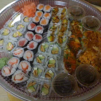 Avana Sushi - Sushi platter - Japanese Near Me - Boston, Massachusetts Avana Sushi - Sushi platter - Japanese Near Me - Boston, Massachusetts