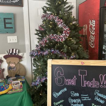 The Barn Ice Cream - Desserts Near Me - Virginia Beach, Virginia The Barn Ice Cream - Desserts Near Me - Virginia Beach, Virginia