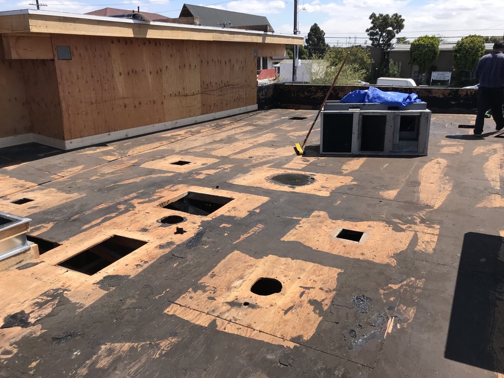 Slide of Espinal's Roofing & Waterproofing