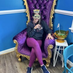 Roux St Cafe - Queen Bee!!