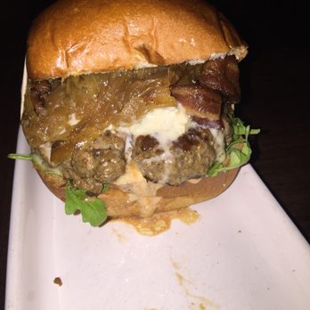 25 Degrees - Number one burger - Burgers Near Me - Los Angeles, California 25 Degrees - Number one burger - Burgers Near Me - Los Angeles, California