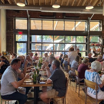 LUCA - Crowded on a Wednesday night!! - Italian Near Me - Lancaster, Pennsylvania LUCA - Crowded on a Wednesday night!! - Italian Near Me - Lancaster, Pennsylvania