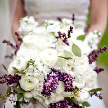 Flor Del Monte - Florists Near Me - Chicago, Illinois