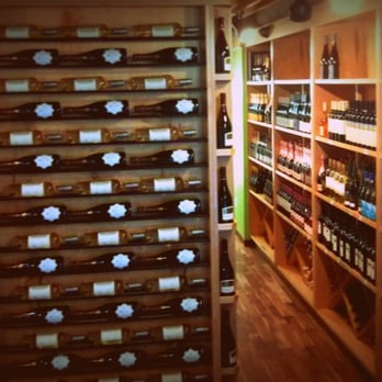 Red, White & Green - a wine store - Beer, Wine & Spirits Near Me - Brooklyn, New York Red, White & Green - a wine store - Beer, Wine & Spirits Near Me - Brooklyn, New York