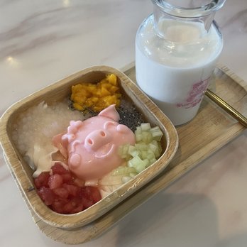 Sweet Talk - Mix fruit noodle soup :) - Desserts Near Me - Las Vegas, Nevada Sweet Talk - Mix fruit noodle soup :) - Desserts Near Me - Las Vegas, Nevada