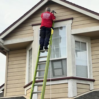 Handymen - Window Caulking - Handyman Near Me - Benicia, California Handymen - Window Caulking - Handyman Near Me - Benicia, California