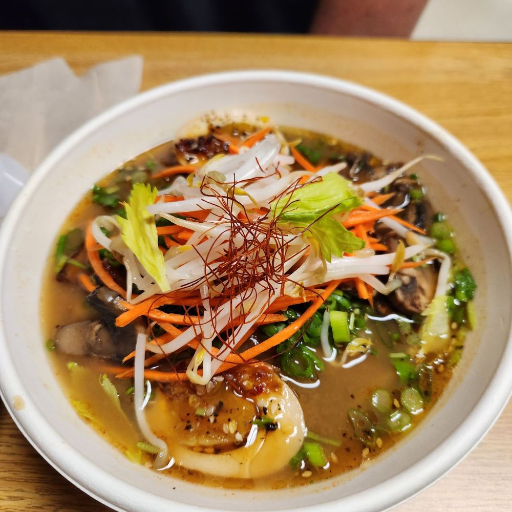 Chicken noodle bowl Chicken noodle bowl