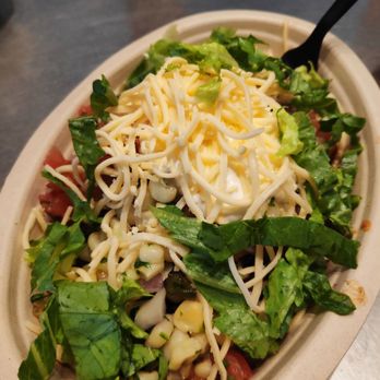 Chipotle Mexican Grill - Chicken bowl with pinto beans, no rice and extra lettuce and extra mild salsa. - Mexican Near Me - Burnaby, British Columbia Chipotle Mexican Grill - Chicken bowl with pinto beans, no rice and extra lettuce and extra mild salsa. - Mexican Near Me - Burnaby, British Columbia