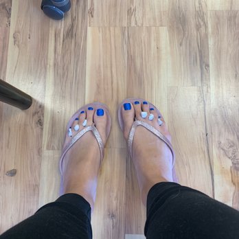 La Vie Nail Spa - Nail Salons Near Me - San Mateo, California