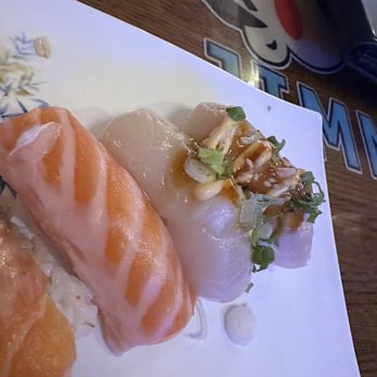 Jimmy's Sushi Bar - Salmón belly and Japanese scallop - Sushi Bars Near Me - Seminole, Florida Jimmy's Sushi Bar - Salmón belly and Japanese scallop - Sushi Bars Near Me - Seminole, Florida