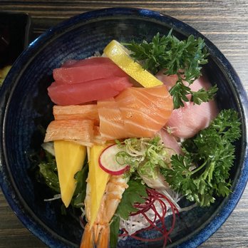 Sushiya - Chirashi Bowl (sashimi over rice) - Sushi Bars Near Me - San Dimas, California Sushiya - Chirashi Bowl (sashimi over rice) - Sushi Bars Near Me - San Dimas, California