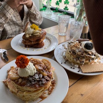 Honeybear Cafe - Granny's Apple Butter (closest to camera), Nick's More S'mores (to the right), and Cookie Butter & Banana pancakes (to the far left) - Breakfast & Brunch Near Me - Chicago, Illinois