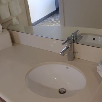 Courtyard by Marriott St. Augustine Beach - Bath - Hotels Near Me - St. Augustine, Florida