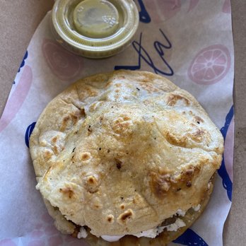 Fonda Lupita - Steak Gordita filled with beans and cheese - Mexican Near Me - Sanford, North Carolina Fonda Lupita - Steak Gordita filled with beans and cheese - Mexican Near Me - Sanford, North Carolina