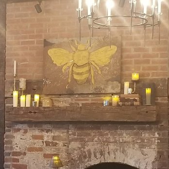 Beehive Augusta Tavern - American Near Me - Augusta, Kentucky Beehive Augusta Tavern - American Near Me - Augusta, Kentucky