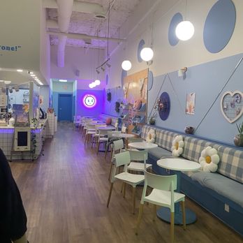 Pearl’s Tea - Inside of store at 9:30pm, very spacious - Bubble Tea Near Me - Doraville, Georgia Pearl’s Tea - Inside of store at 9:30pm, very spacious - Bubble Tea Near Me - Doraville, Georgia